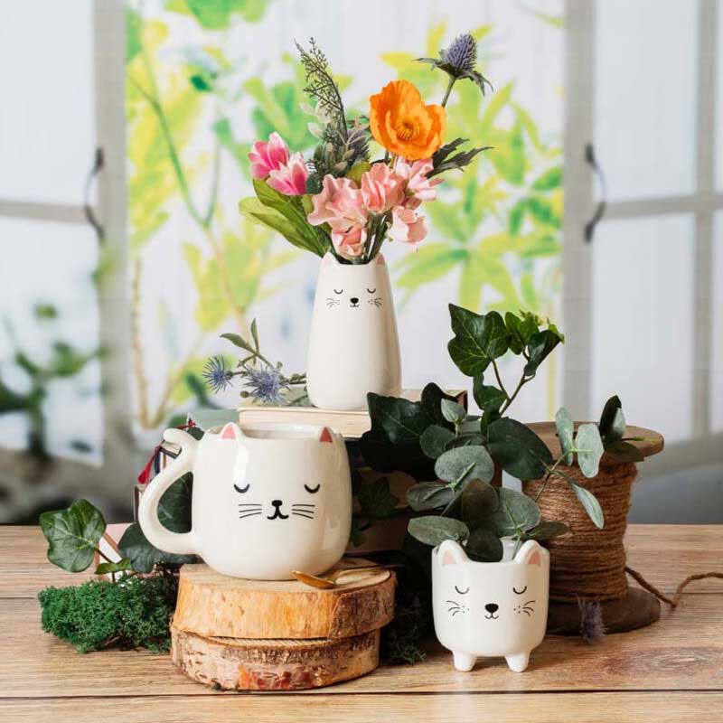 Sass & Belle Mini Cat Planter On Legs image number 1