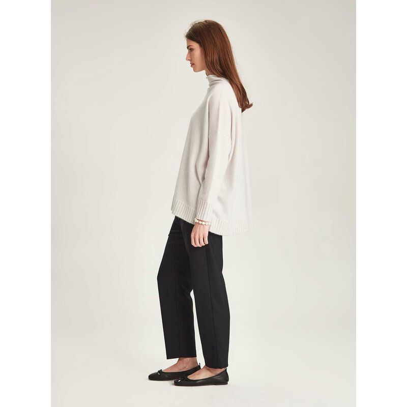 Caroline Sills Freyja Cashmere Weekender image number 7