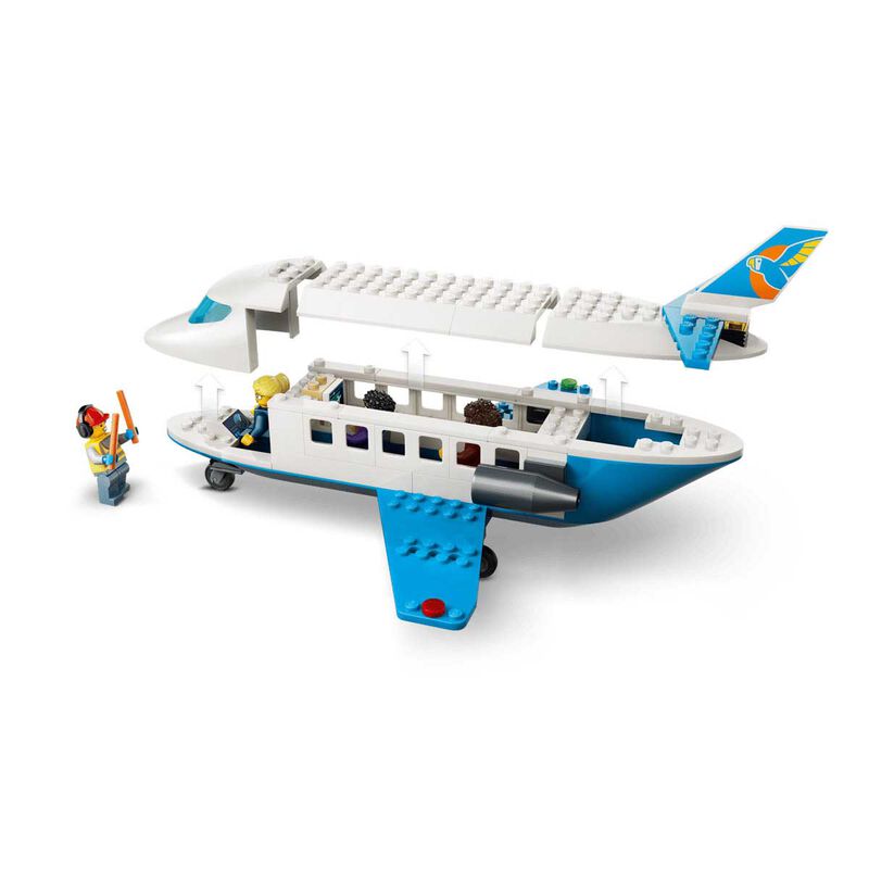 LEGO City Passenger Jet image number 1