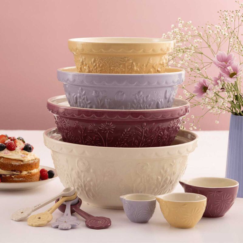 Mason Cash In The Meadow Set Of 3 Measuring Cups image number 2