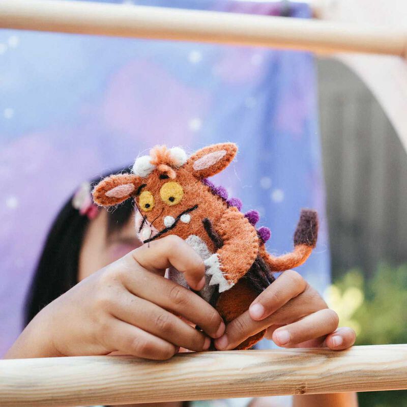 Tara Treasures The Gruffalo's Child Finger Puppets Set image number 2