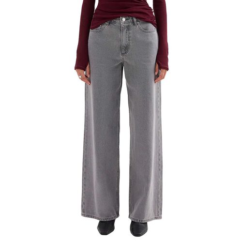 Nude Lucy Calvi Boyfriend Jean