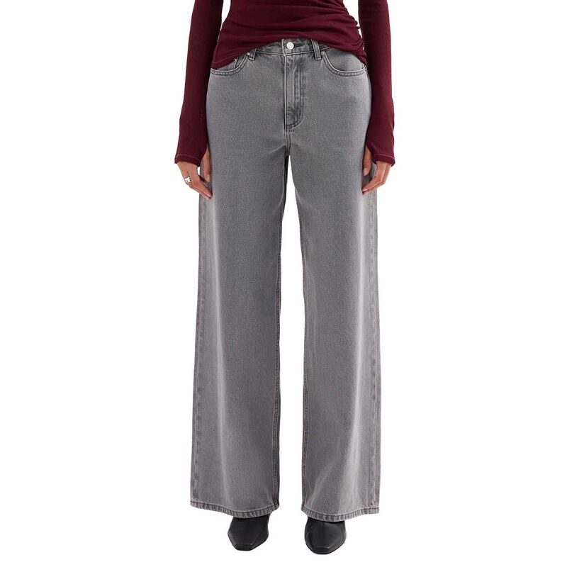 Nude Lucy Calvi Boyfriend Jean image number 0