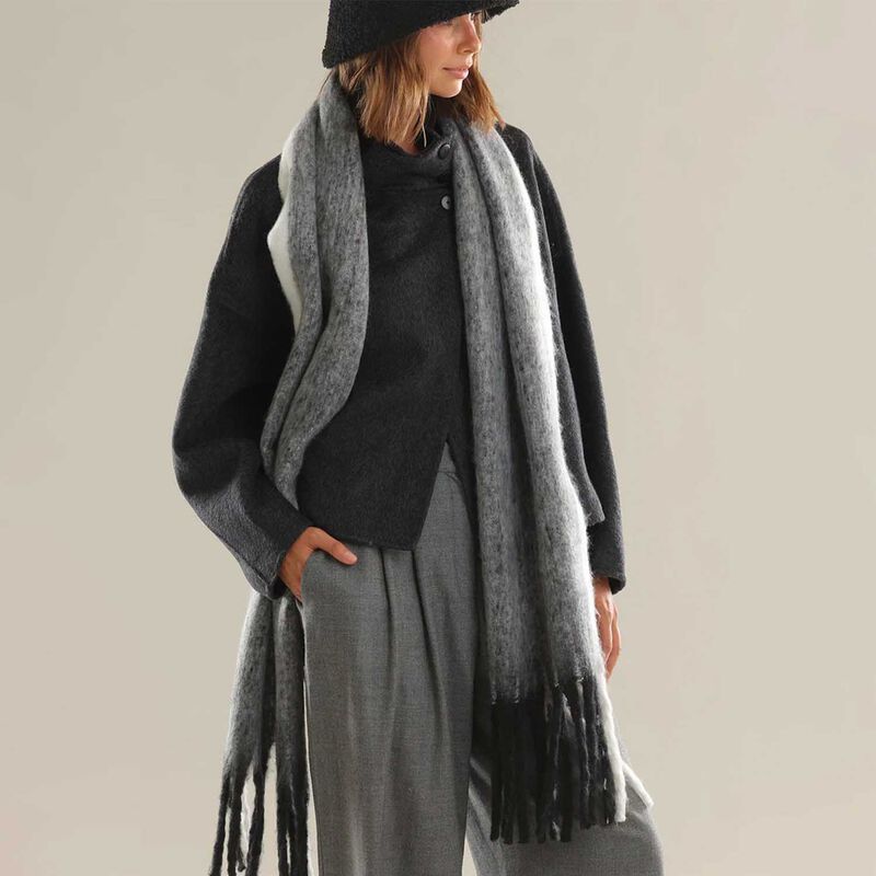 Morgan & Taylor Mya Chunky Scarf image number 6