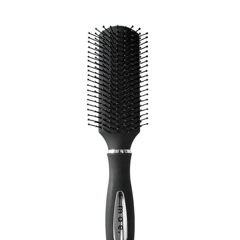 Mae Ionised Grooming Brush image number 1