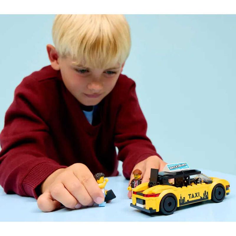 LEGO City Yellow Taxi image number 3