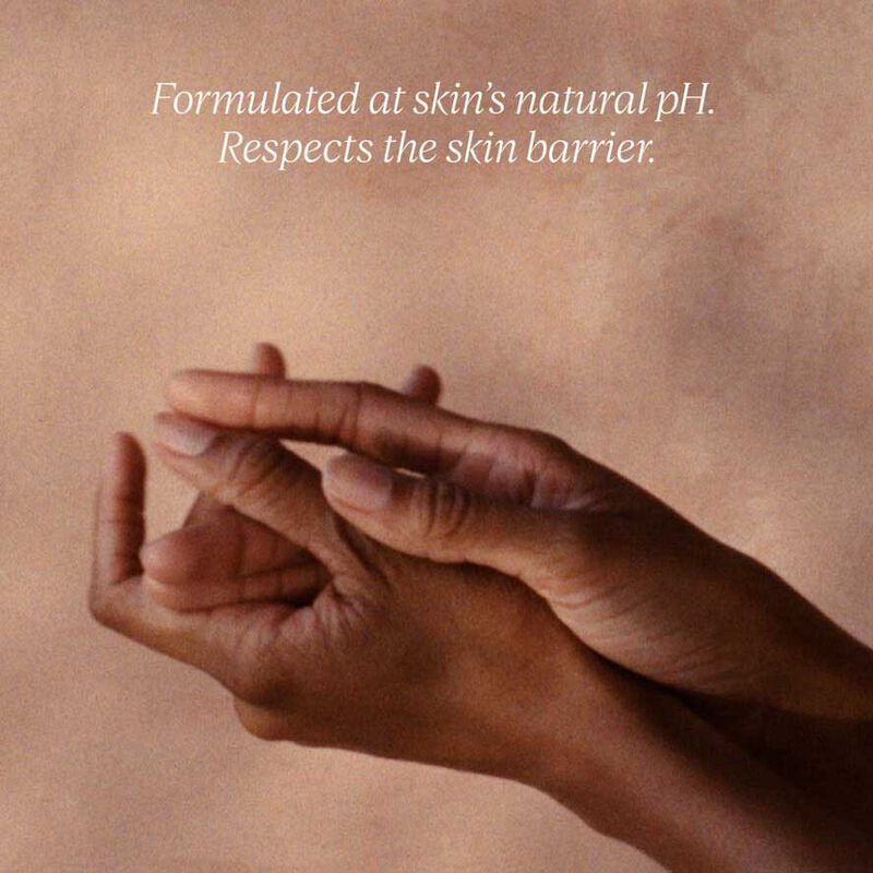 L'Occitane Shea Hand Lotion 250ml image number 2