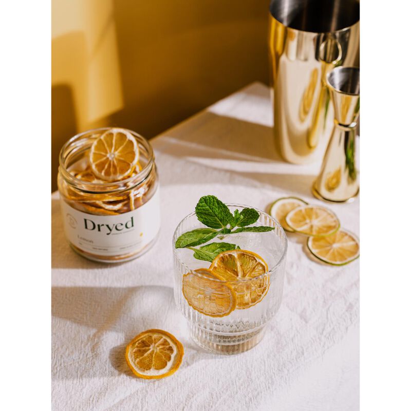 Dryed Premium Garnishes 30g Pouch Lemon image number 1