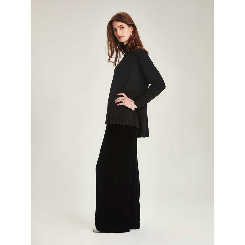 Caroline Sills Freyja Cashmere Weekender image number 3