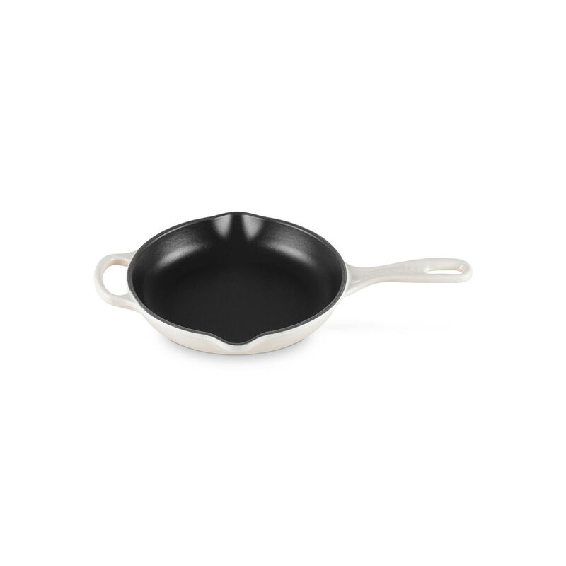 Le Creuset Signature Cast Iron Round Skillet 20cm image number 10