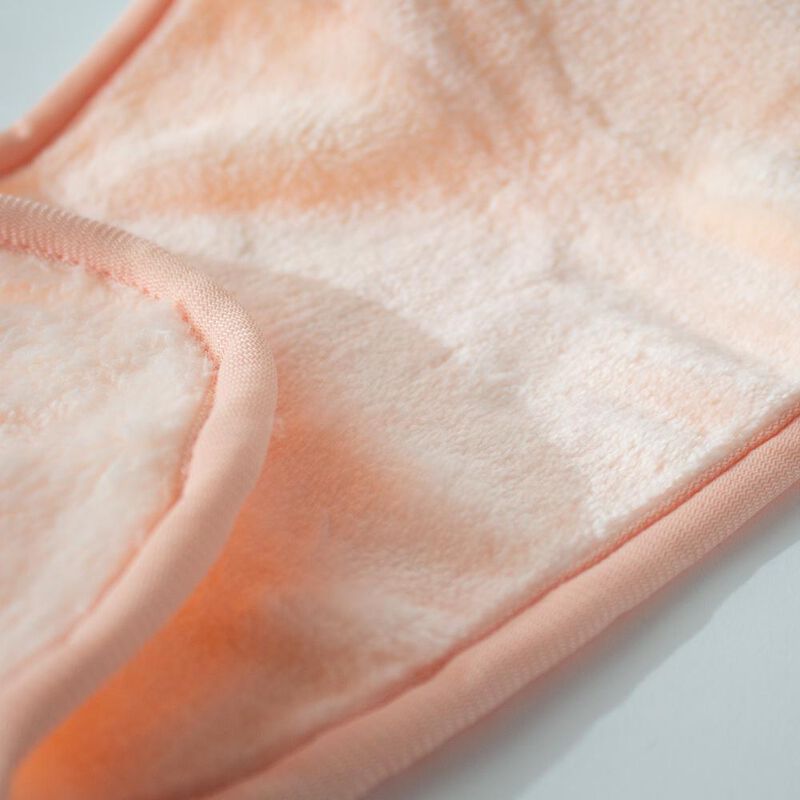 Simply Essential 2 Makeup Remover Cloths image number 1