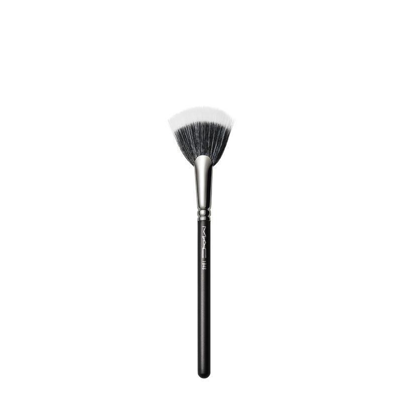 MAC 184S Duo Fibre Fan Brush image number 0