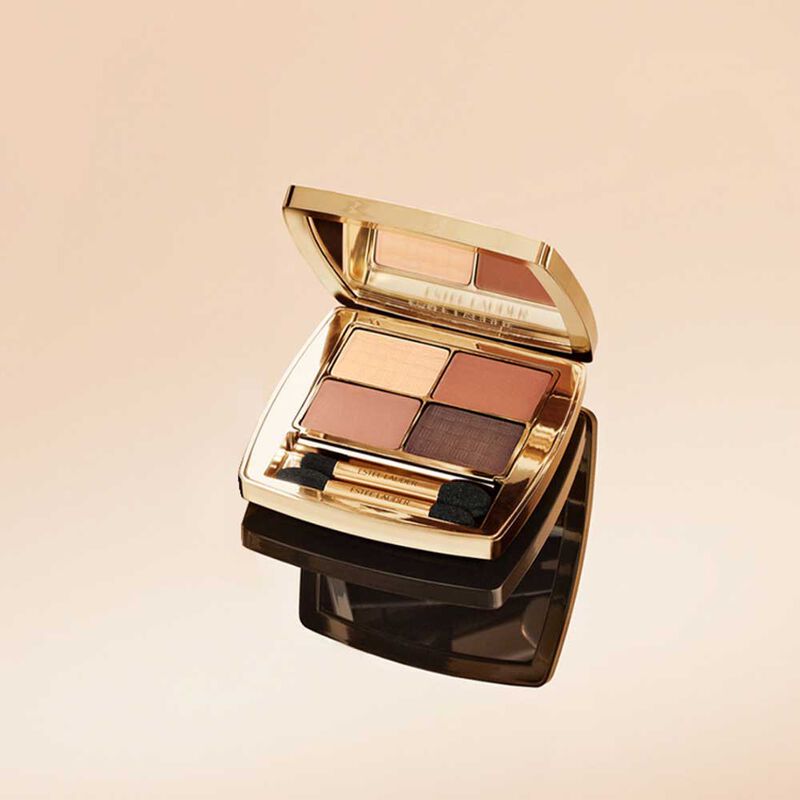 Est&eacute;e Lauder The Essential Eye Shadow Quad image number 2
