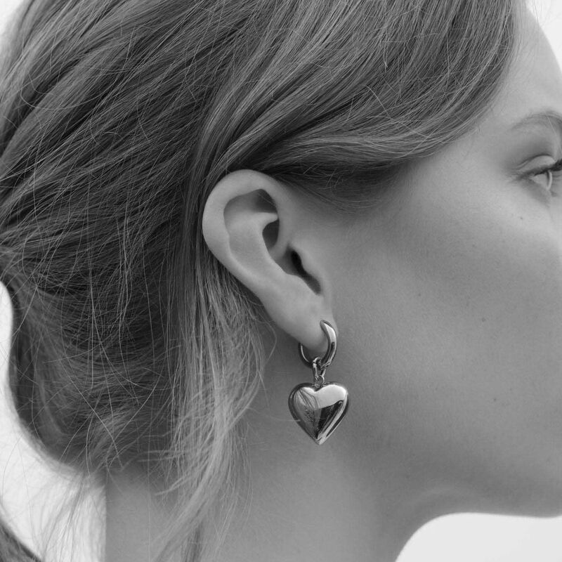 Silk & Steel Bisous Earrings image number 1