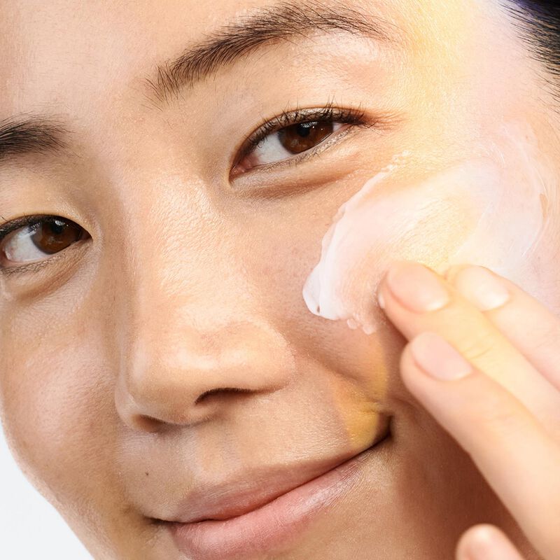 Clinique Even Better Clinical Brightening Moisturizer 50ml image number 2