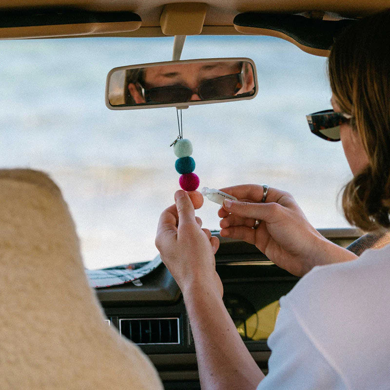 Smelly Balls Car Fragrance Roadie Set - Tobacco Vanilla image number 2