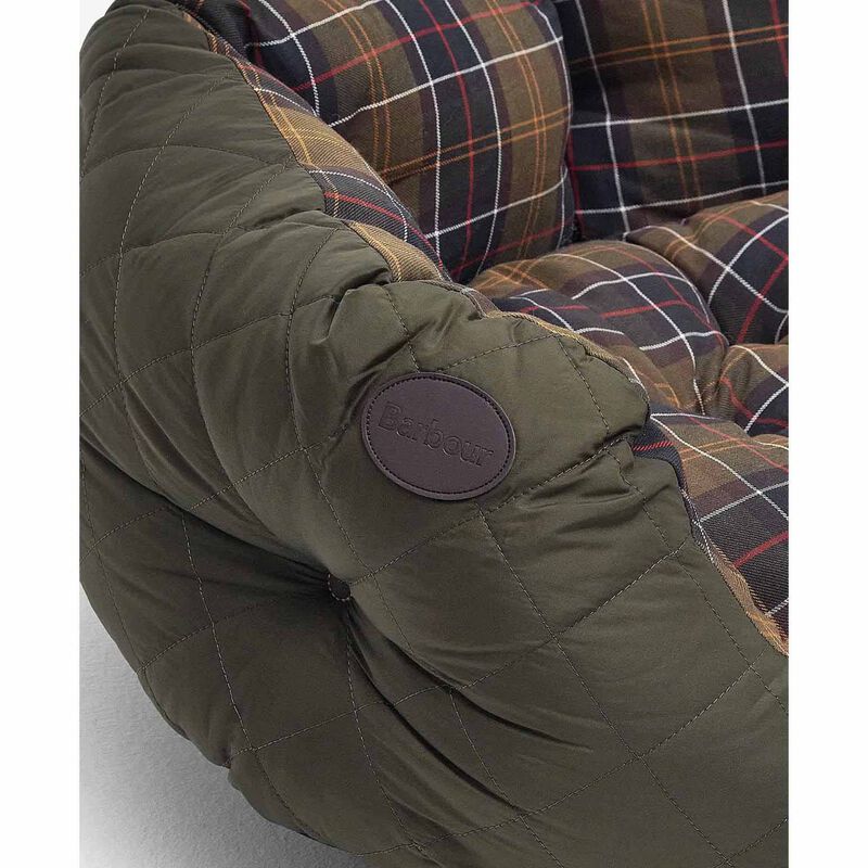 Barbour Quilted Dog Bed 30In image number 1