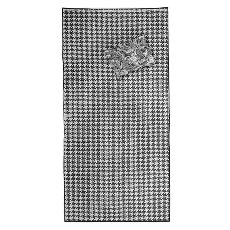 ICO Traders Sandfree Beach Towel - Oxfordshire image number 2