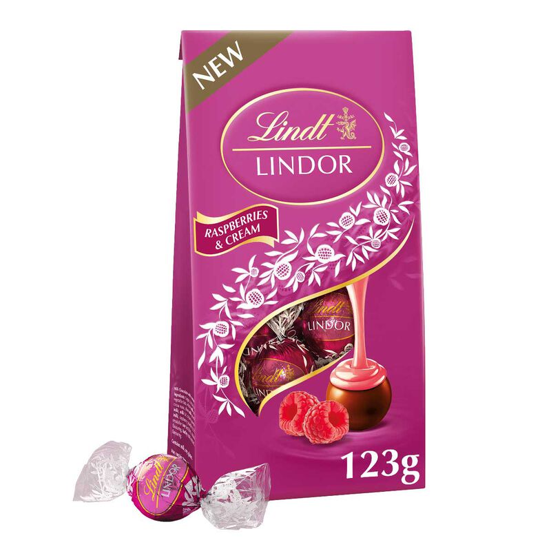 Lindt LINDOR Raspberries & Cream Bag 123g image number 0