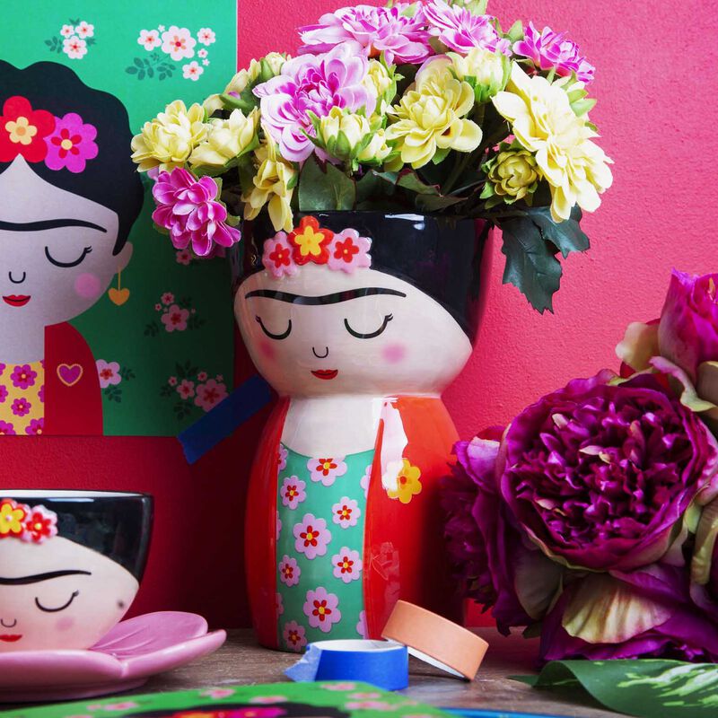 Sass & Belle Frida Body Shaped Vase image number 1