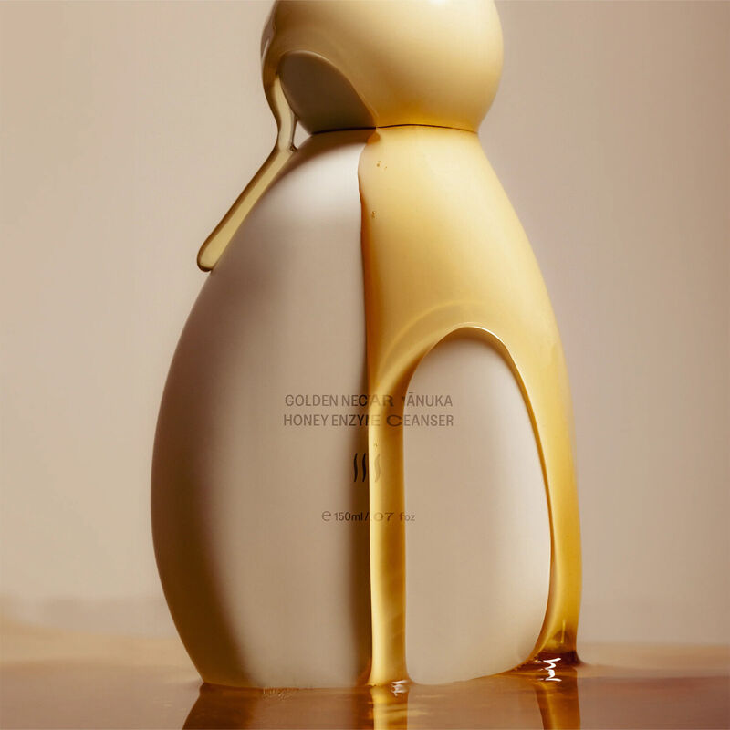 Raaie Golden Nectar Manuka Honey Enzyme Cleanser 150ml image number 3