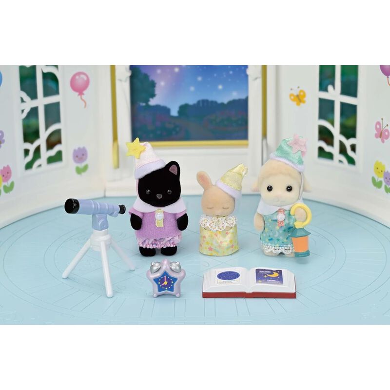 Sylvanian Families Nursery Friends Sleepover Party Trio image number 2