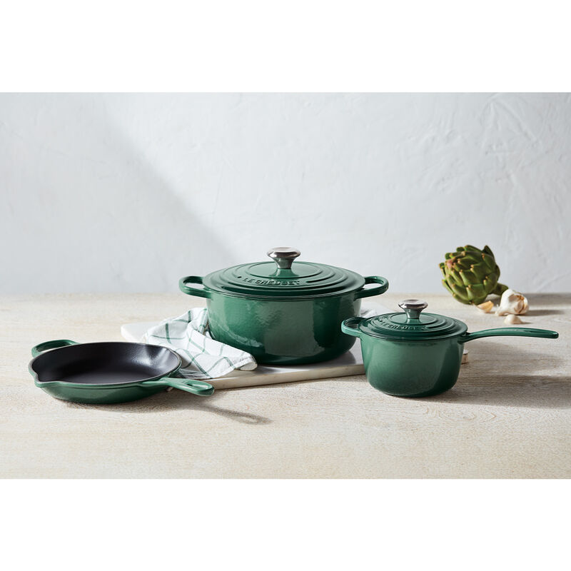 Le Creuset Signature Round Skillet 30cm - Artichaut image number 1