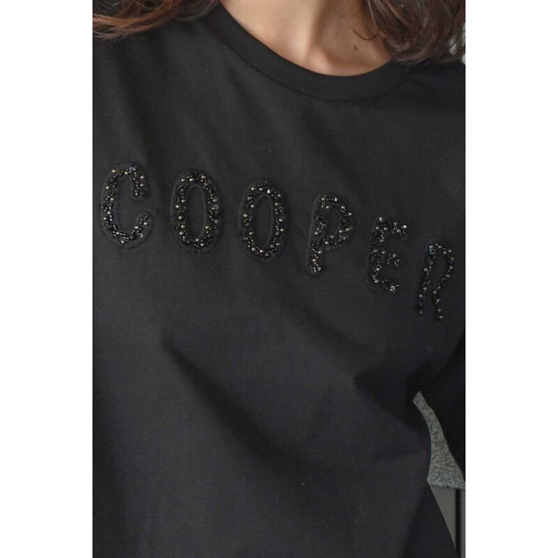 Cooper Beading Lady T-Shirt image number 2