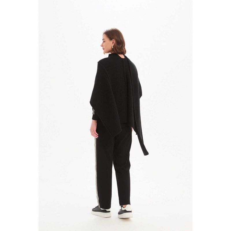 TIRELLI Asymmetric Wrap Knit image number 1