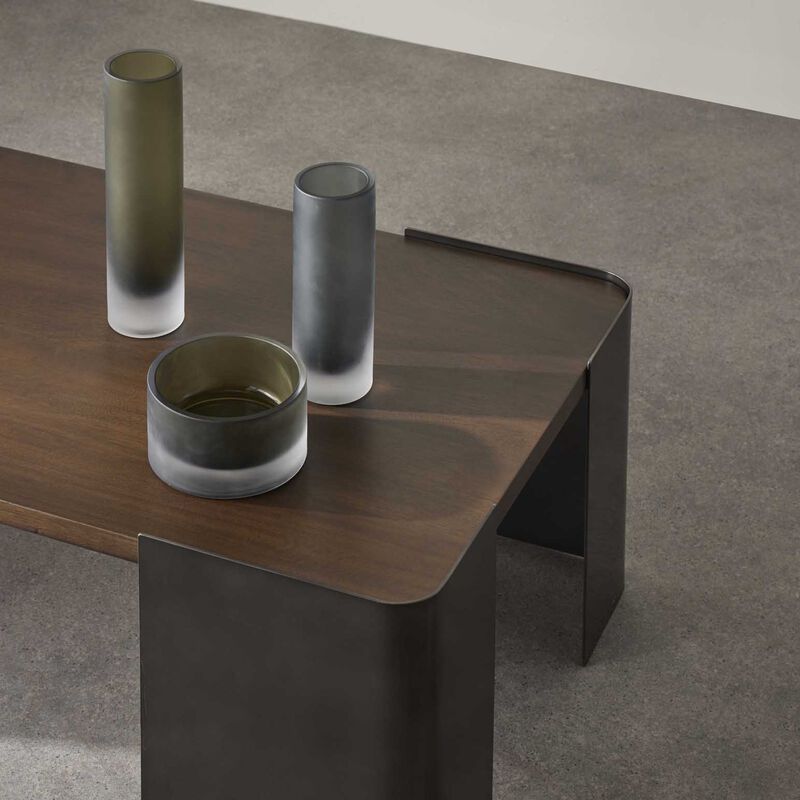 Grand Designs Griffin Glass Vase S - Grey image number 1