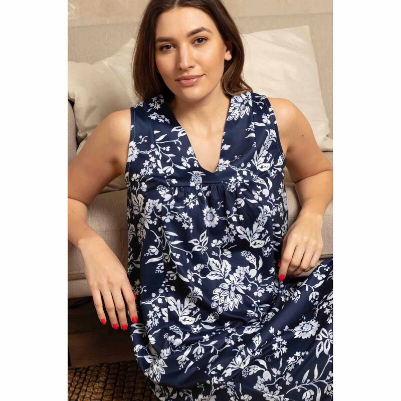 Cottonreal Midnight Fern Cotton Fleece Sleeveless Nightdress image number 1
