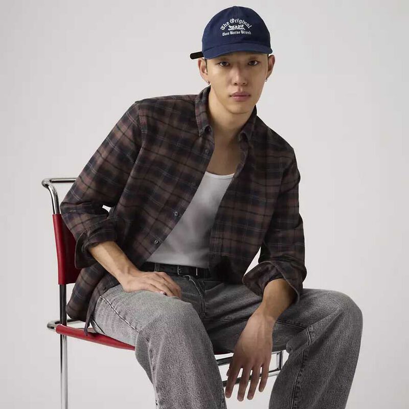 Levi's Authentic Button-Down Shirt image number 3