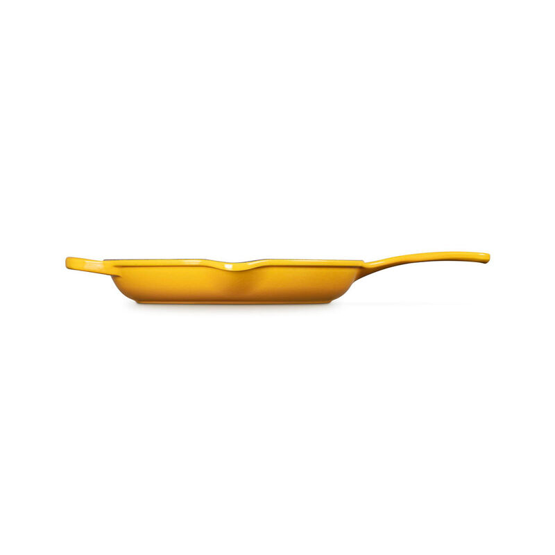 Le Creuset Signature Cast Iron Round Skillet 26cm image number 28