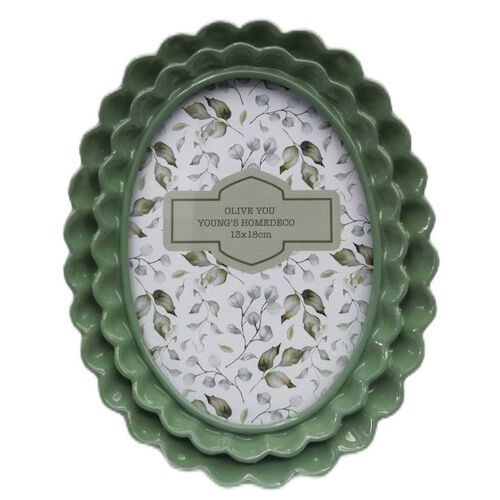 Urban Products Lotti Petal Oval Frame Sage 5x7