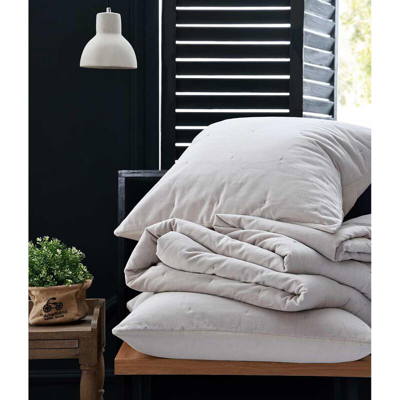 MM Linen Hana Quilt image number 3