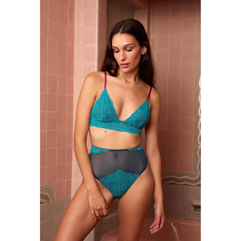Dora Larsen Ada Lace Padded Triangle Bra image number 3