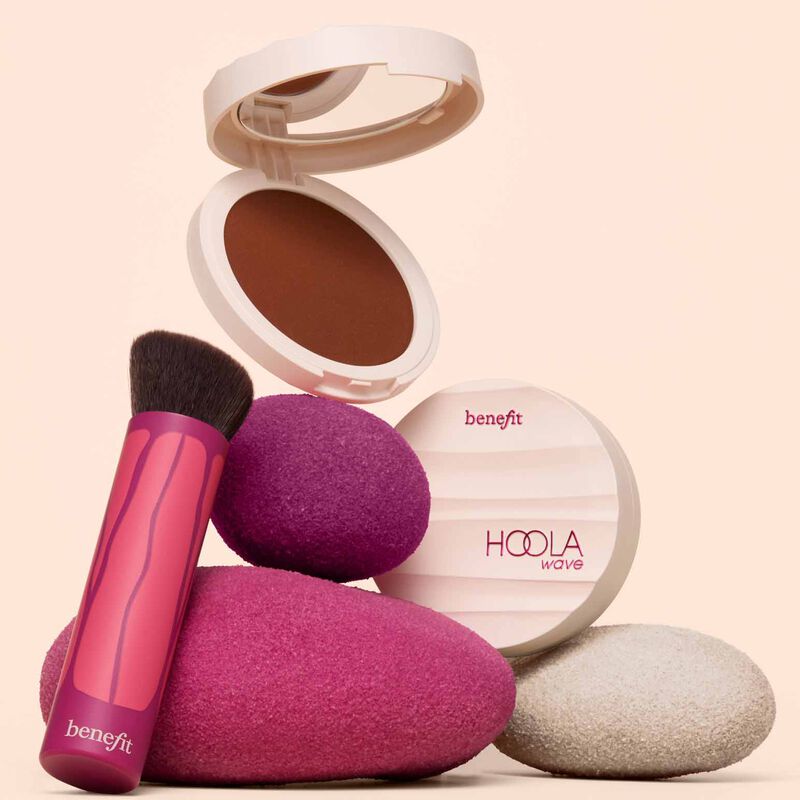 benefit Hoola WaveMaker Bozing Balm Brush image number 1