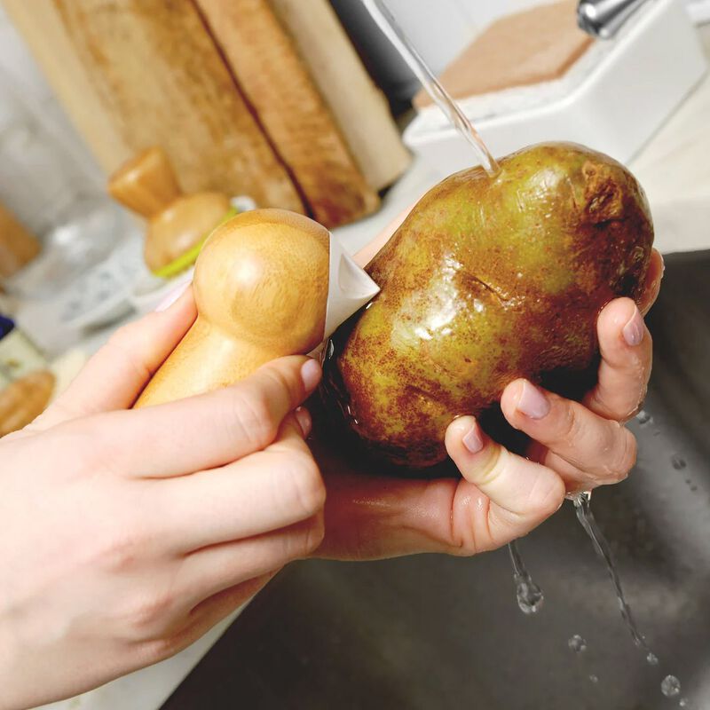 Full Circle Tater Mate Potato Scrubber - White image number 2