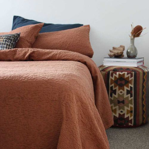 Seneca Noemia Bedspread Set