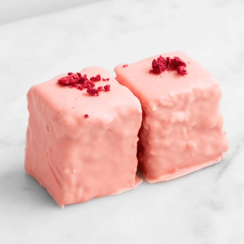 House of Chocolate Raspberry Shortcake Marshmallows 96g image number 1