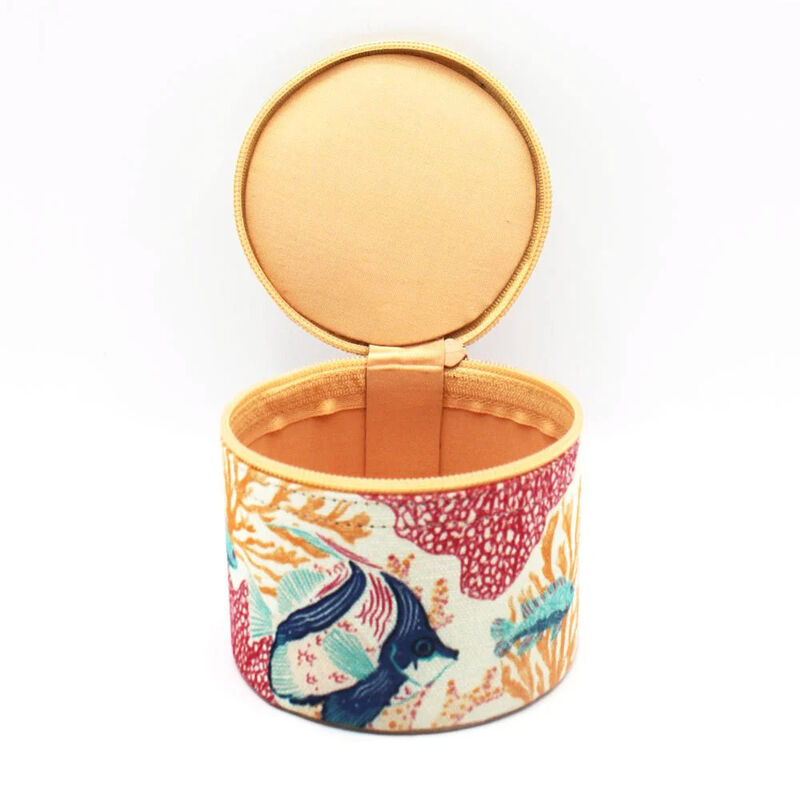 House Of Disaster Coral Shell Box image number 1