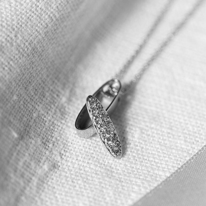 LOVE IN A JEWEL The Collette Keepsake Pendant image number 1