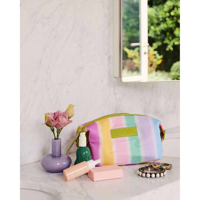 Kip&Co Colour Chameleon Toiletry Bag image number 1
