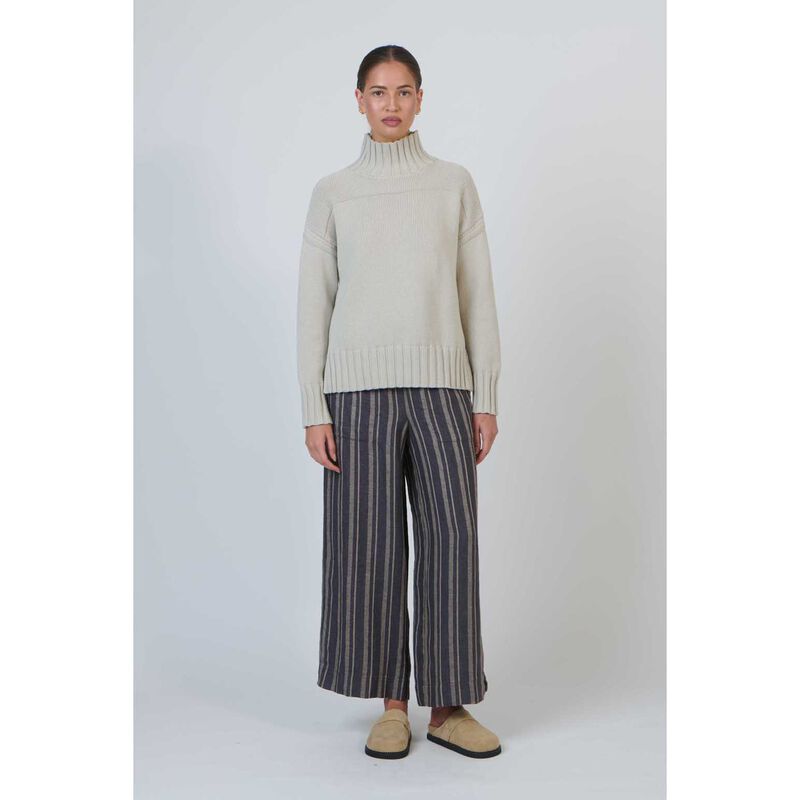 Naturals By O & J Knit Top image number 3