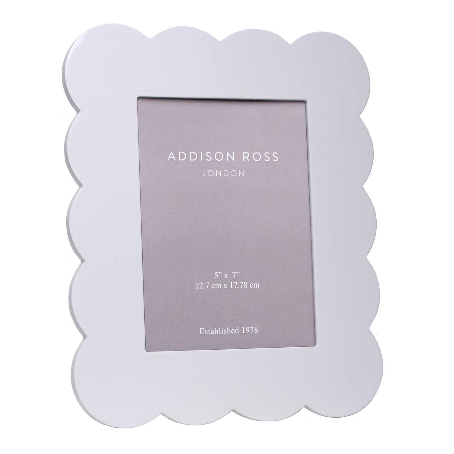 Addison Ross White Lacquer Scallop Frame 5x7