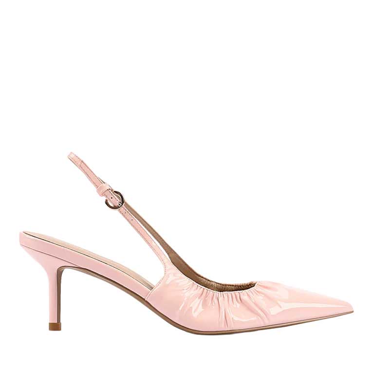 LANA WILKINSON Charlotte Pump