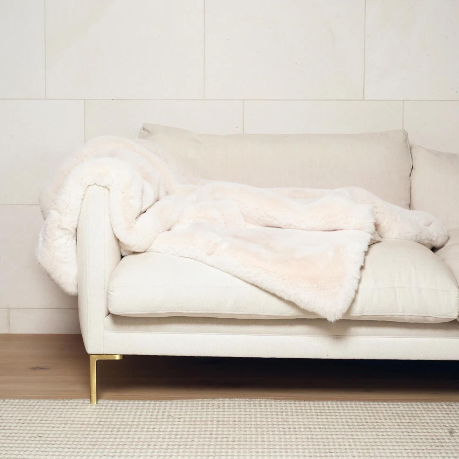 Home Lab Vegan Fur Throw - Big Bear 130 x 150cm