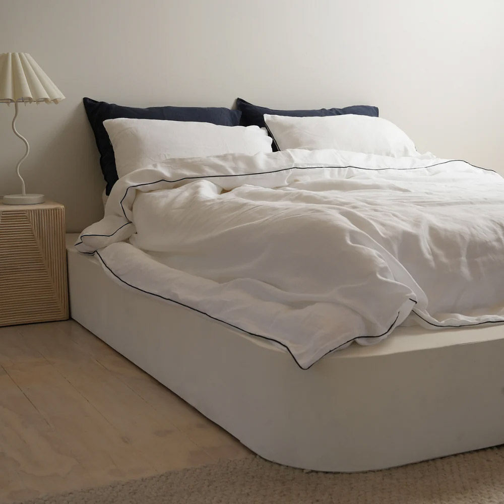 Home Lab 100% French Flax Linen Piped Duvet Set