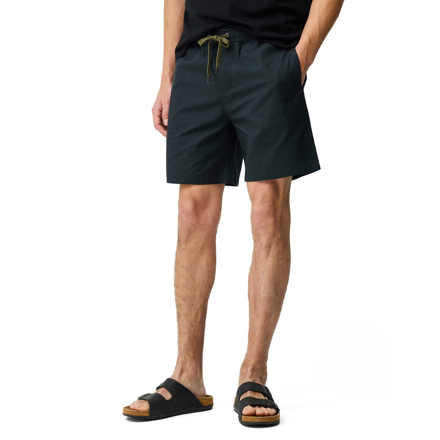 Rodd & Gunn Gunn 7" Resort Short
