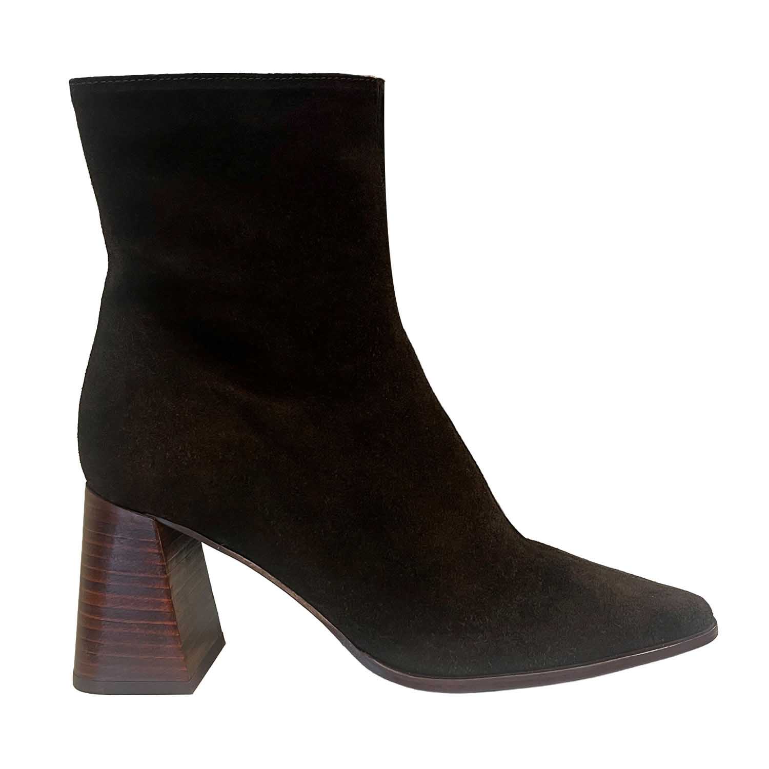 Neo Heeled Boot